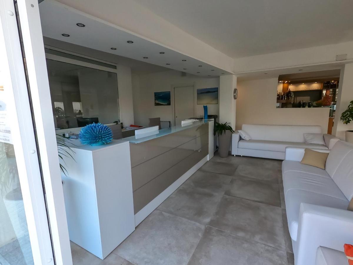 Rena Bianca Suite By La Contessa Santa Teresa Gallura Εξωτερικό φωτογραφία