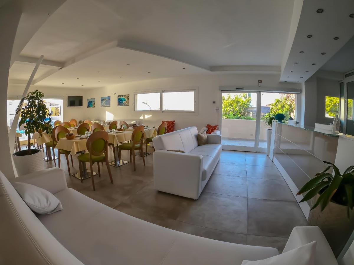 Rena Bianca Suite By La Contessa Santa Teresa Gallura Εξωτερικό φωτογραφία